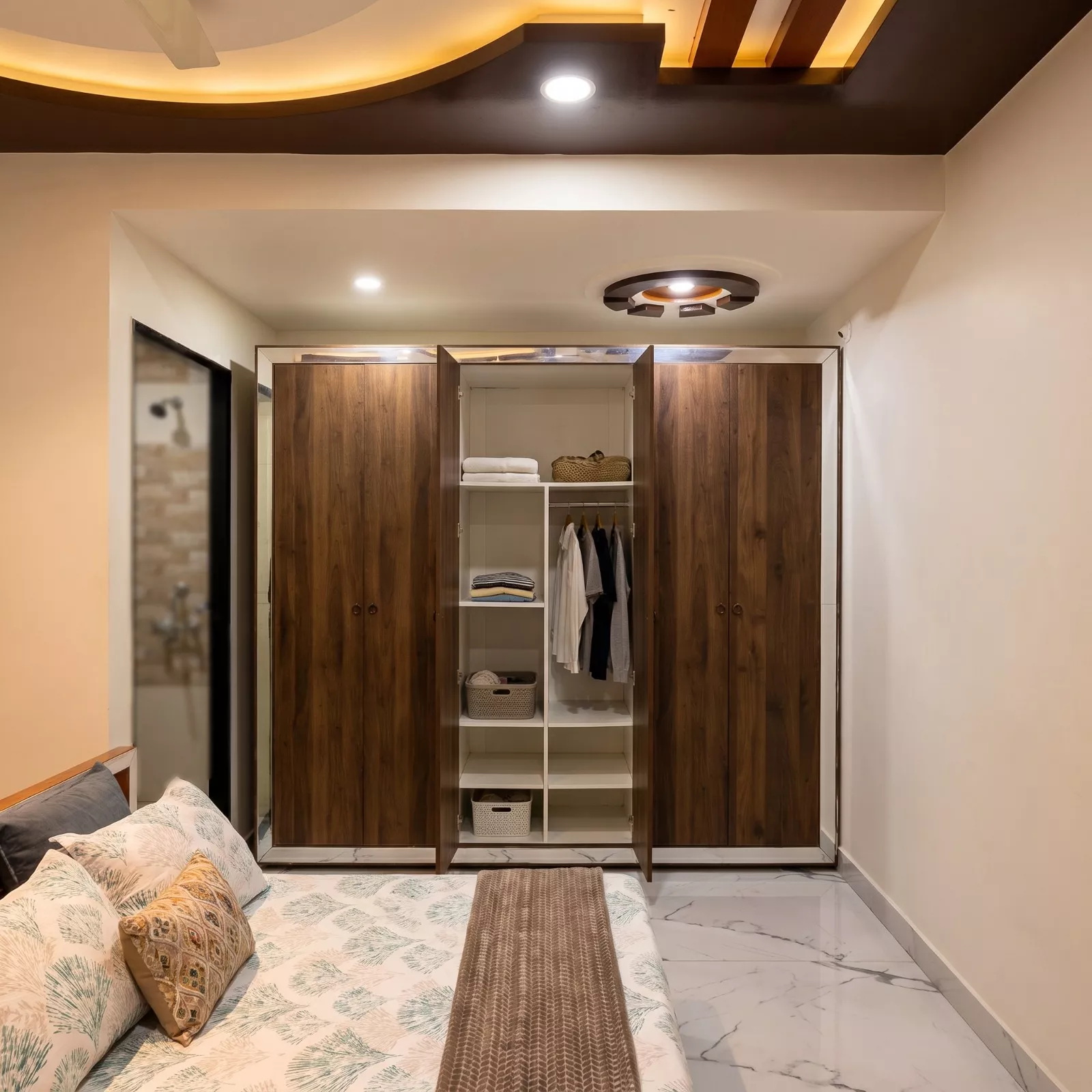 Wardrobe and storage at Seasons PG